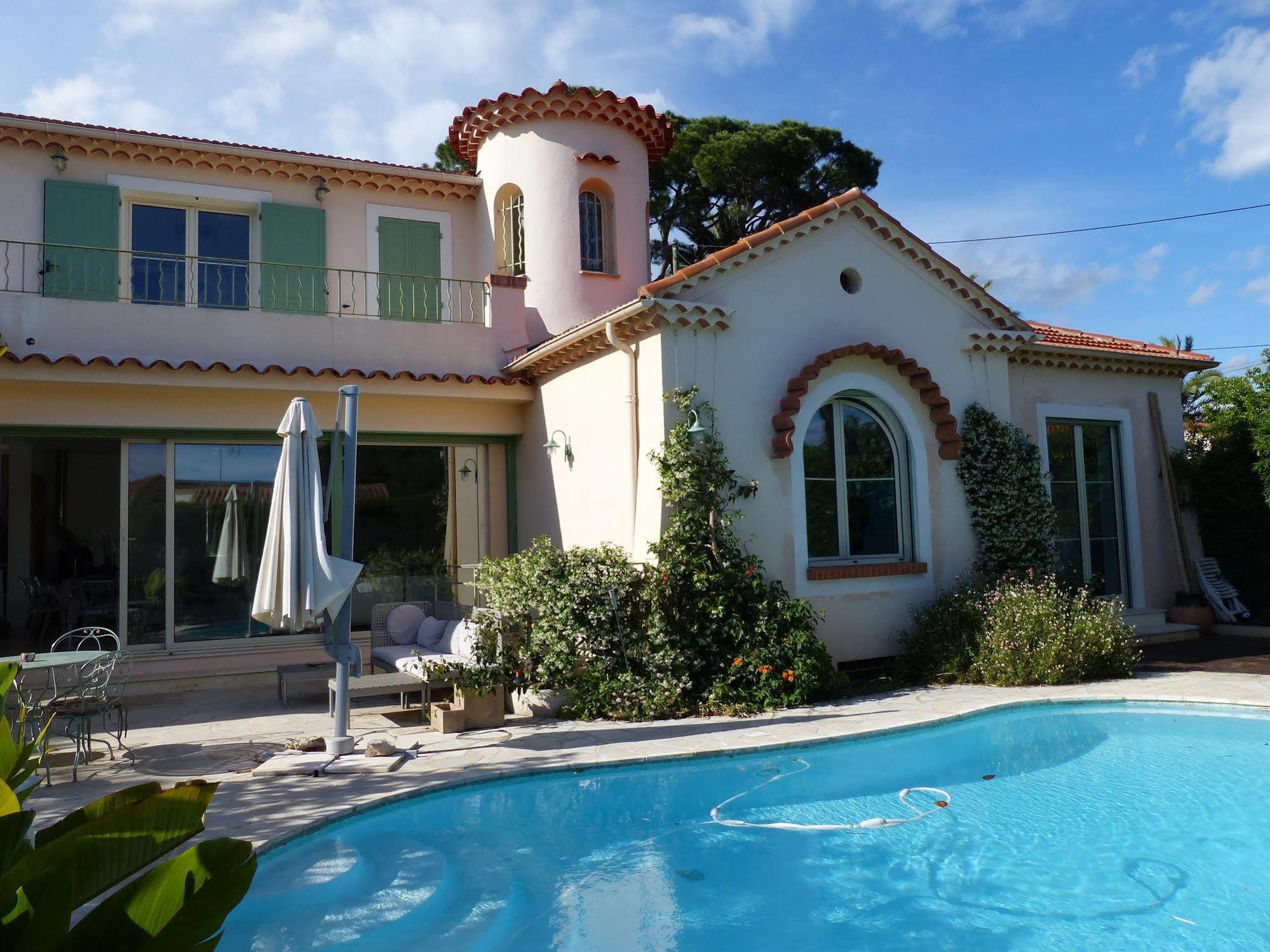 Blue Dream Cannes Guest House Buitenkant foto
