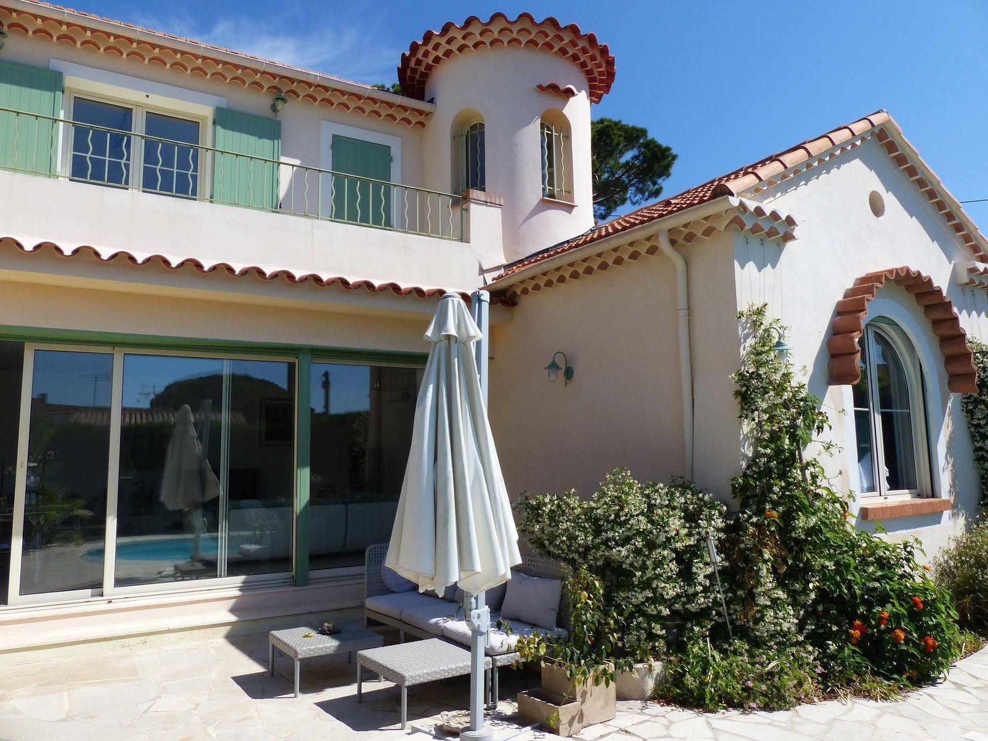 Blue Dream Cannes Guest House Buitenkant foto