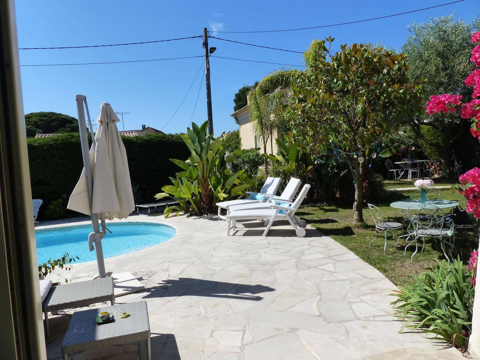 Blue Dream Cannes Guest House Buitenkant foto